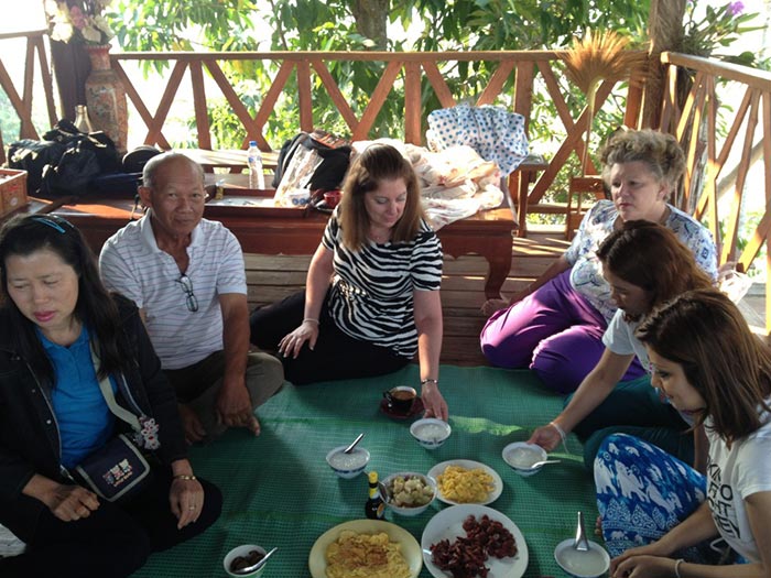 Breakfaast-with-our-hosts-on-Home-Stay